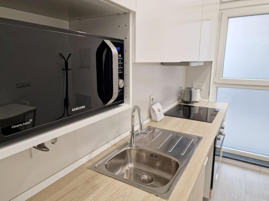 Seco Calle, Precisos Loft Super Equipado Cerca De Metro Pacifico มาดริด ภายนอก รูปภาพ