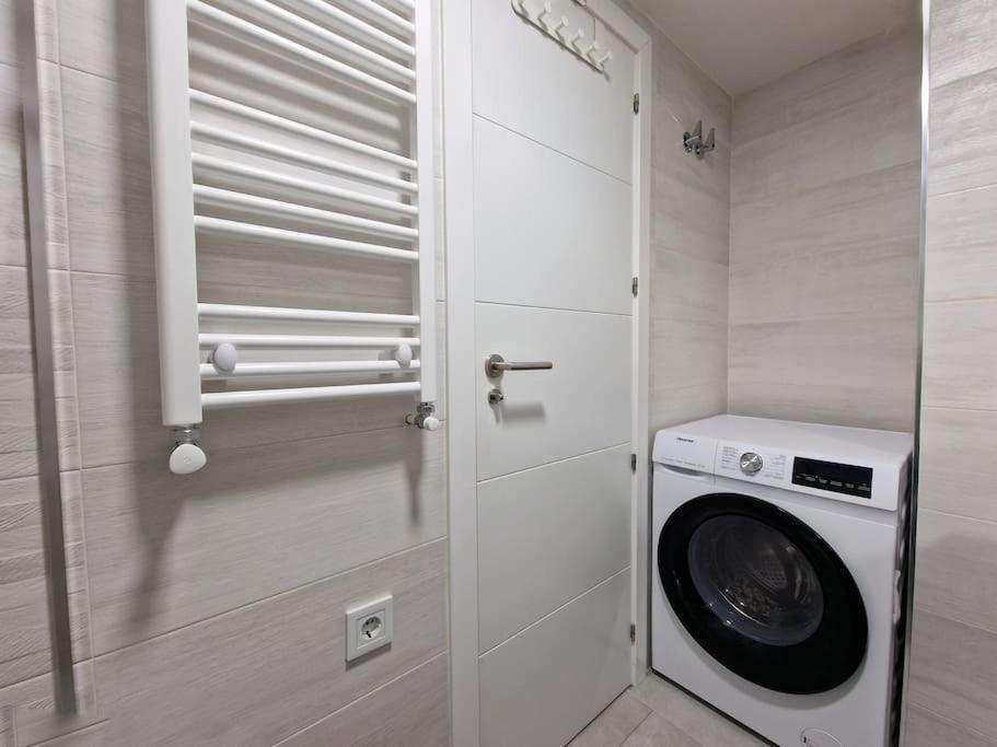 Seco Calle, Precisos Loft Super Equipado Cerca De Metro Pacifico มาดริด ภายนอก รูปภาพ